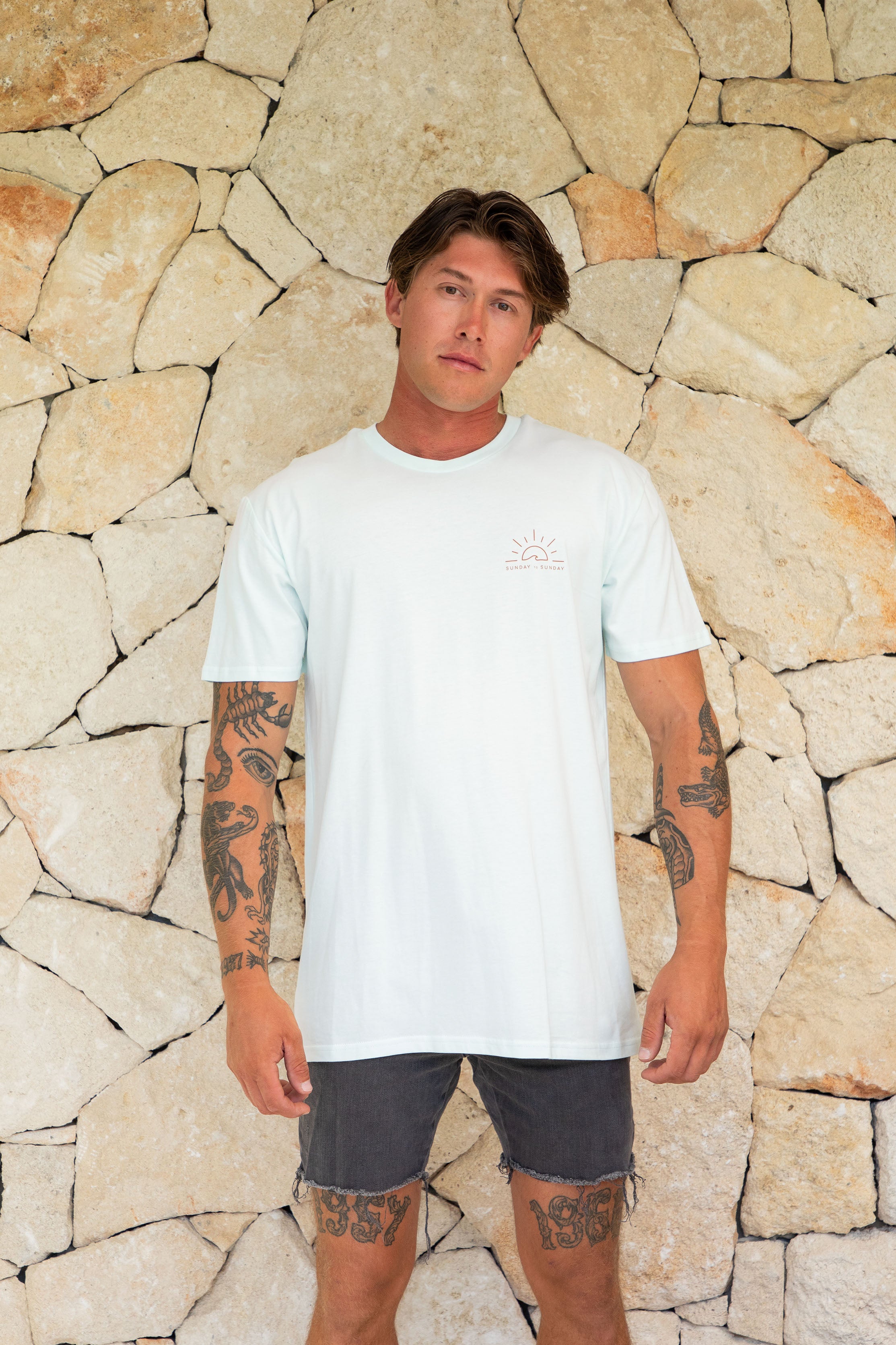 Sunny Wave Men's Tee (Sea Foam)