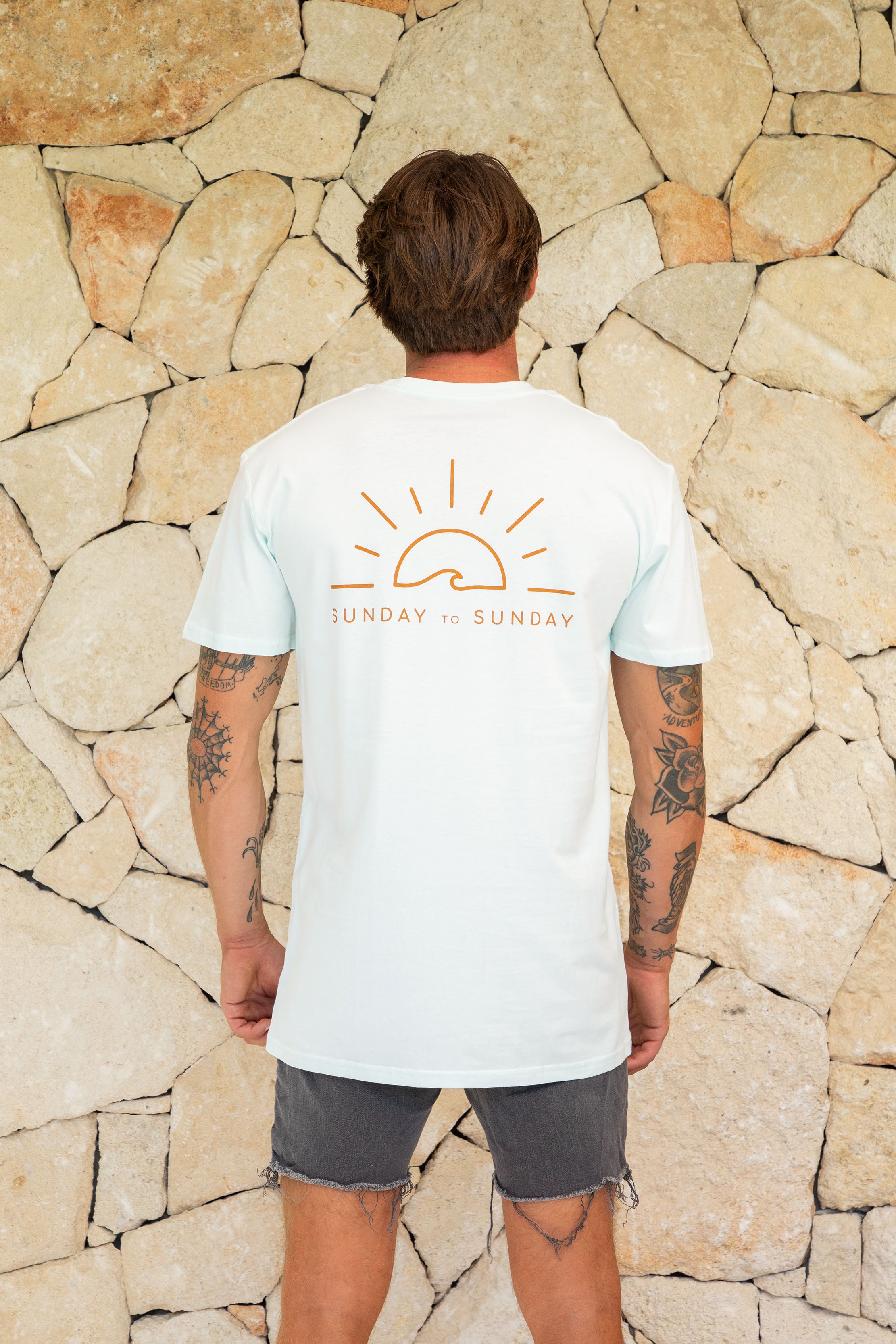 Sunny Wave Men's Tee (Sea Foam)